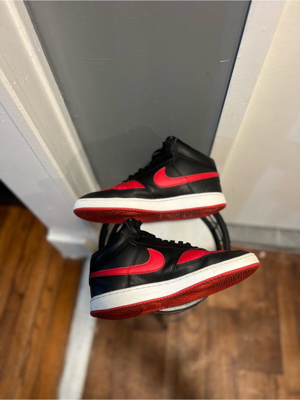 Nike Court Vision Mid Bred Red/Black Men's Size7.5 Women8.5  Sneaker - Picture 11 of 11